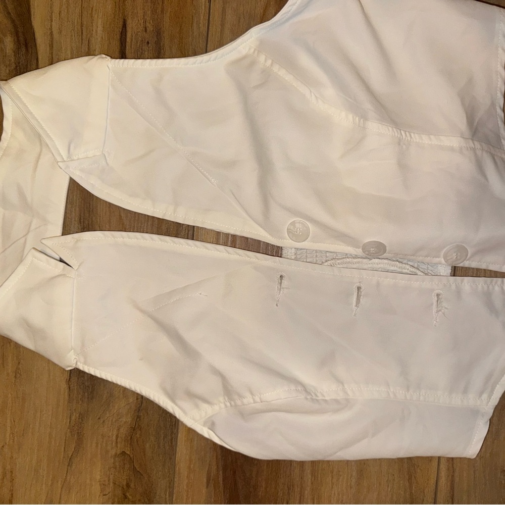 SHEIN Ivory Sleeveless Top